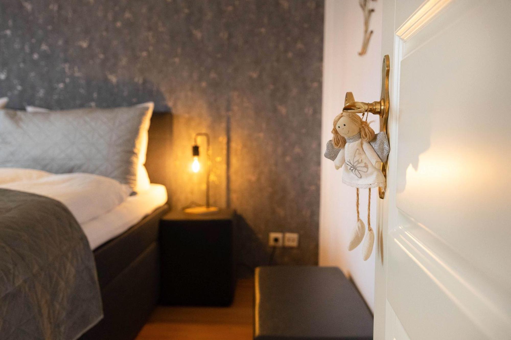 Ferienwohnung Менден Екстер'єр фото
