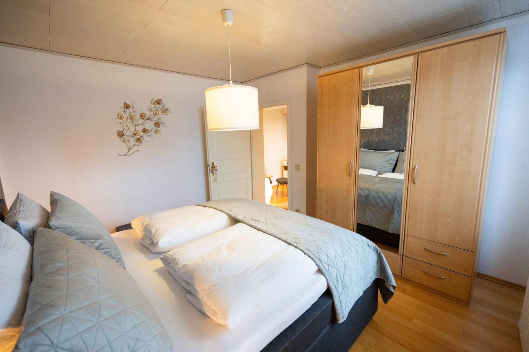Ferienwohnung Менден Екстер'єр фото